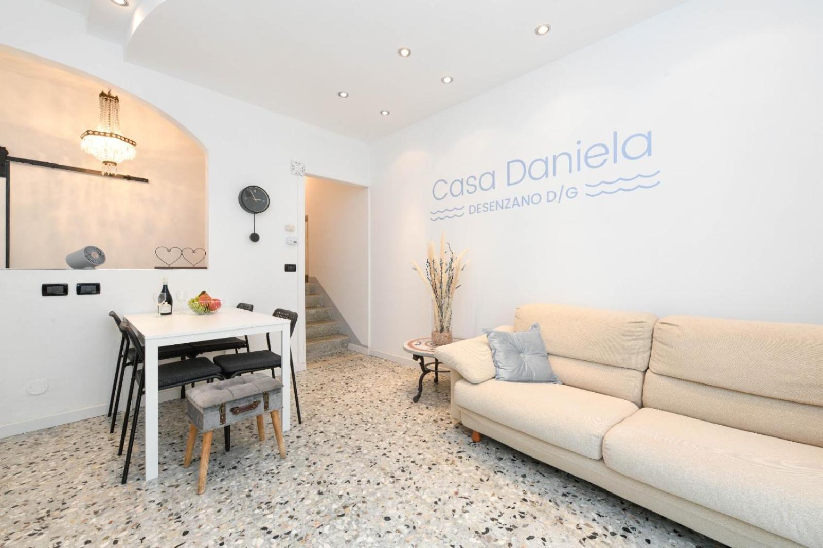 Casa Daniela Villa Desenzano del Garda Exterior foto